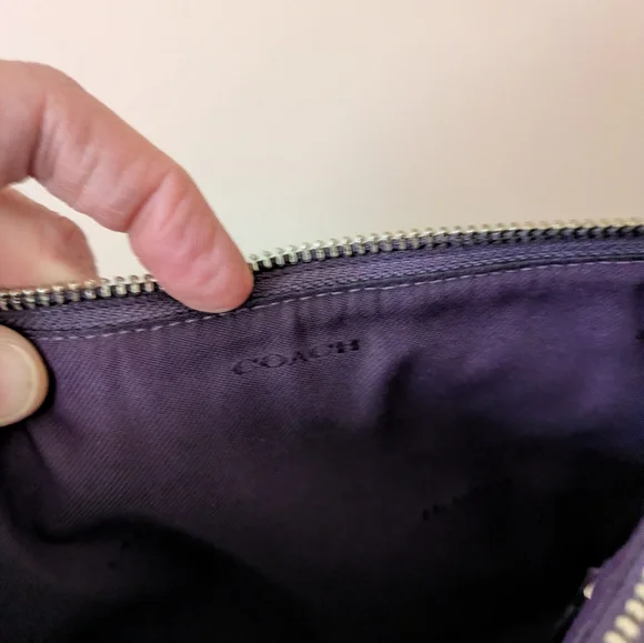 Coach Purple Shoulder Bag - Picture 12 of 16